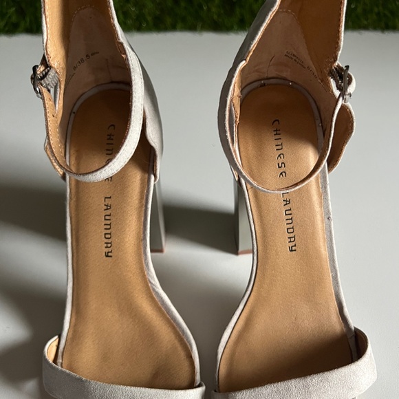 Chinese Laundry Suede High Heels Sea Breeze - Picture 4 of 10